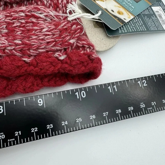 NECK WARMER SCARF Collar Red Crochet Cable Knit Decorative Flower Button Winter - Picture 7 of 8